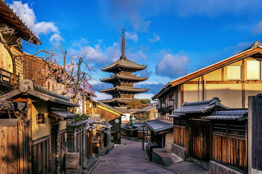 Những Ngôi Chùa Và Đền Thờ Nổi Tiếng Ở Kyoto: Khám Phá Văn Hóa Linh Thiêng Nhật Bản